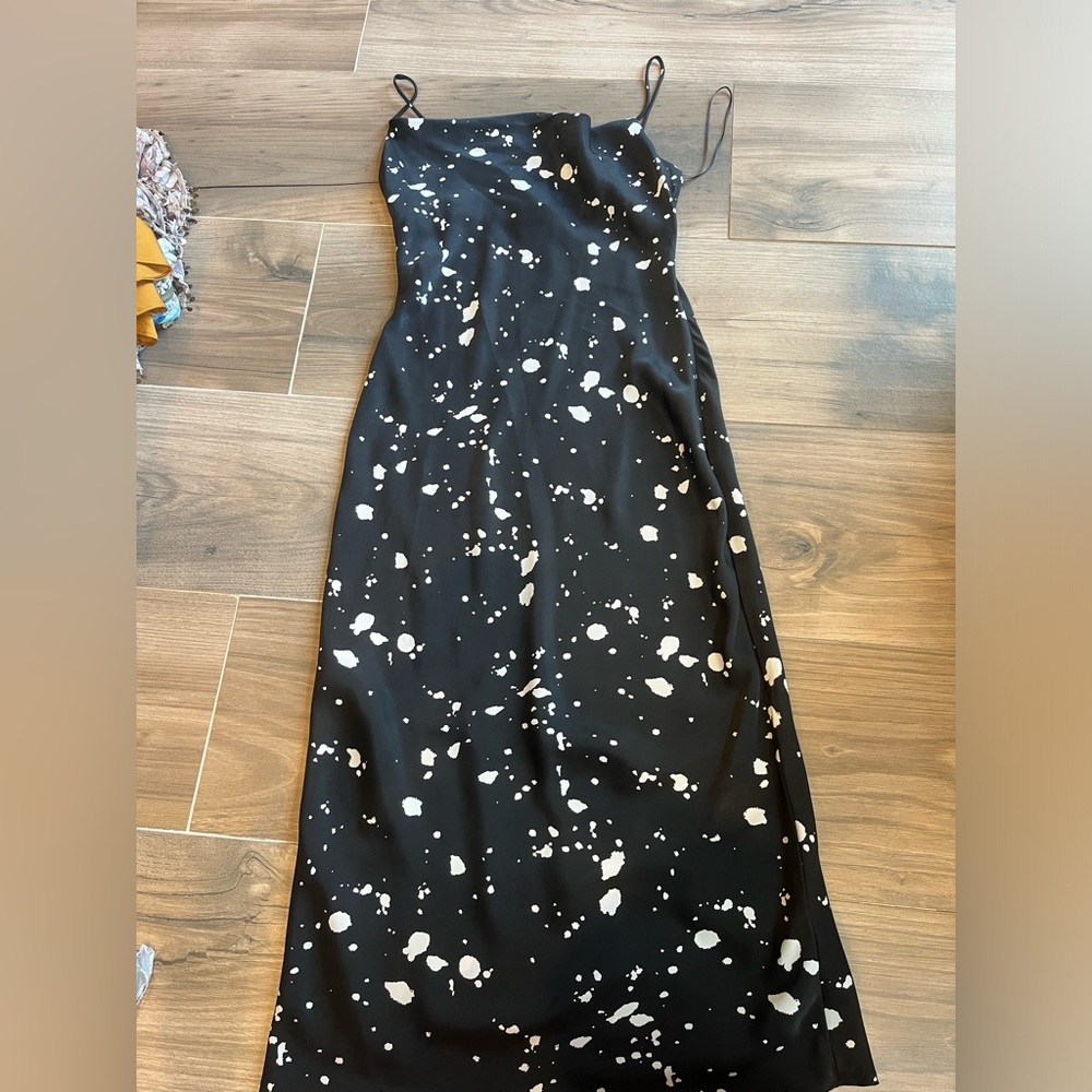 Black and white dress size medium.